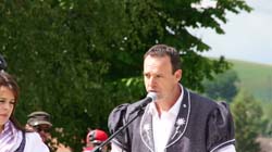 20110515110339 (3)